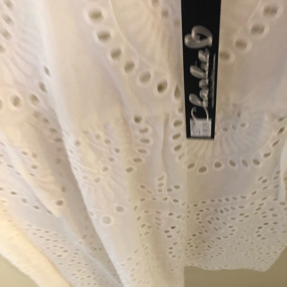 NWT eyelet detail boho tunic - Picture 6 of 8